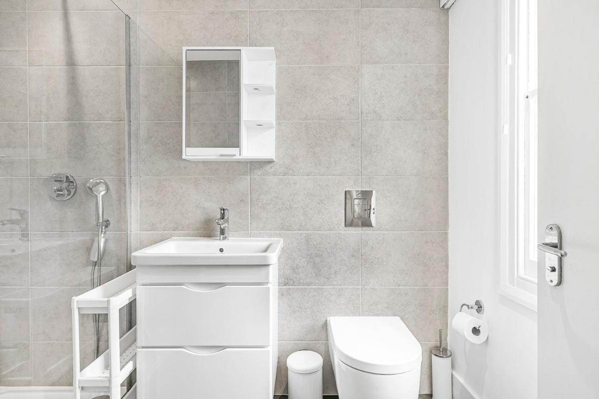 Luxury 2-bed Gated - Next To Paddington Station Londra